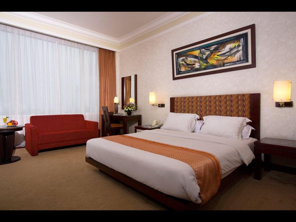Grand Wahid Hotel Салатига Екстериор снимка